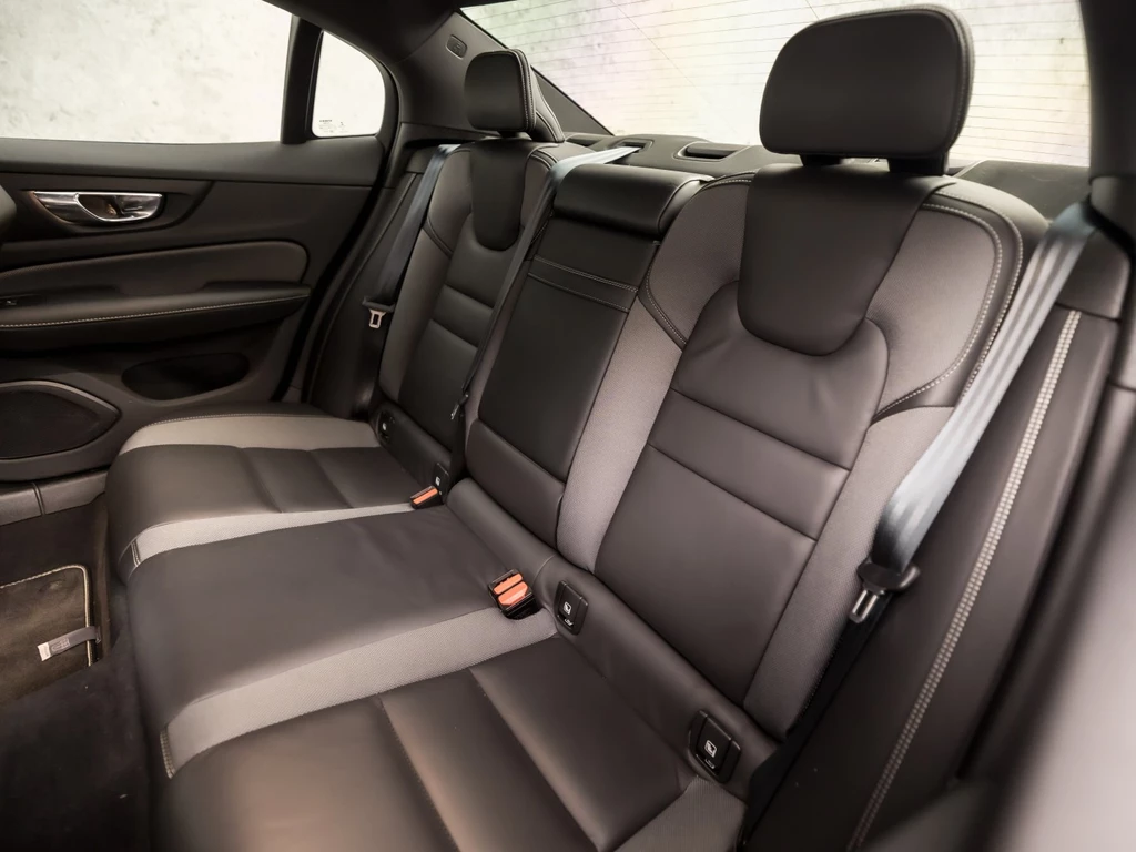 Volvo S60 – foto 17
