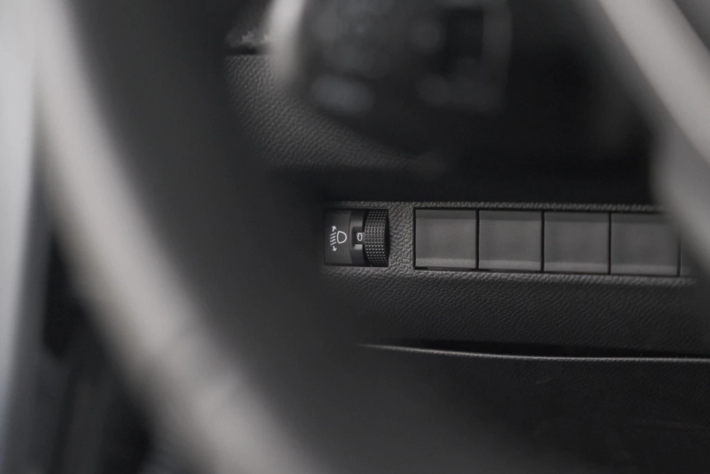 Peugeot 208 – foto 42