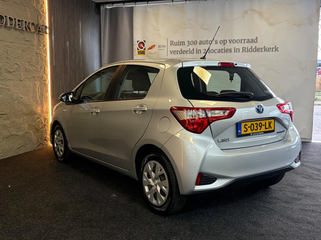 Toyota Yaris – foto 2