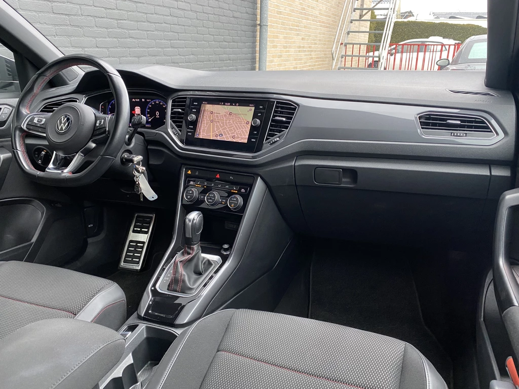 Volkswagen T-Roc – foto 15