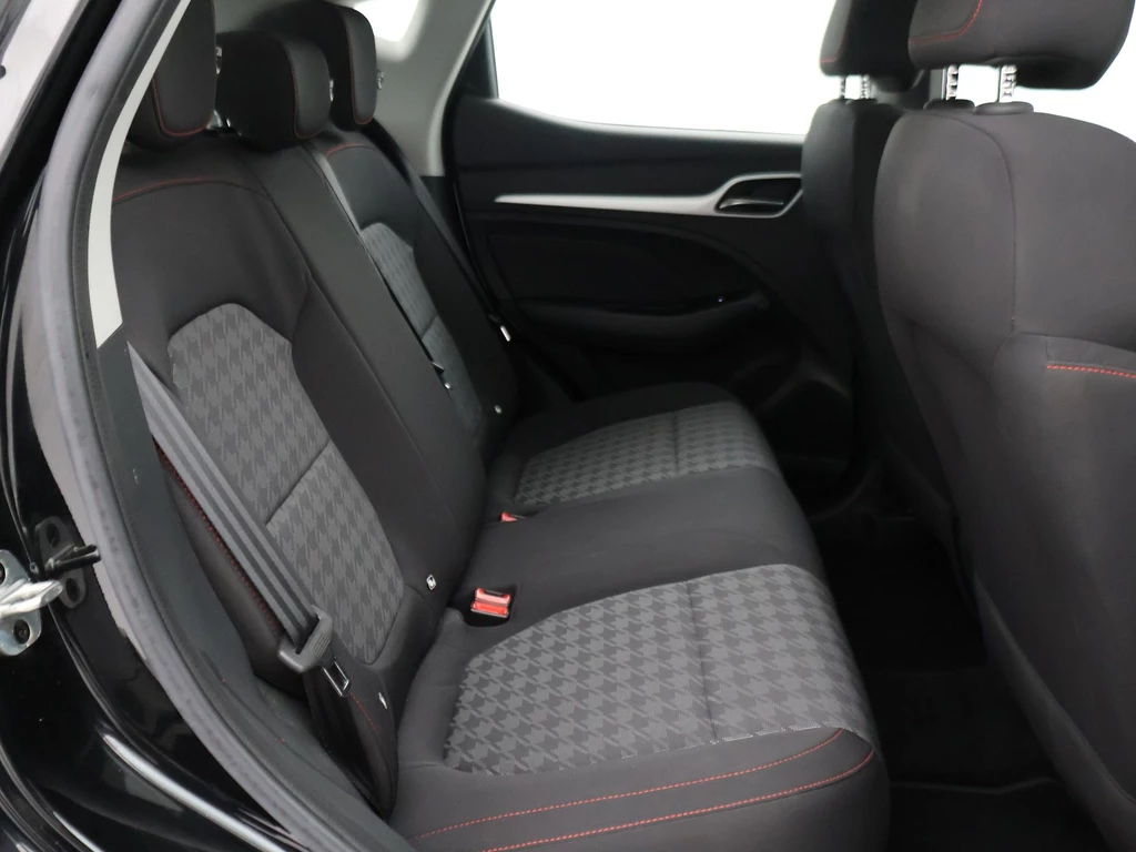 MG ZS EV – foto 15