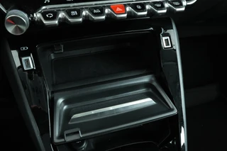 Peugeot 208 – thumbnail 25