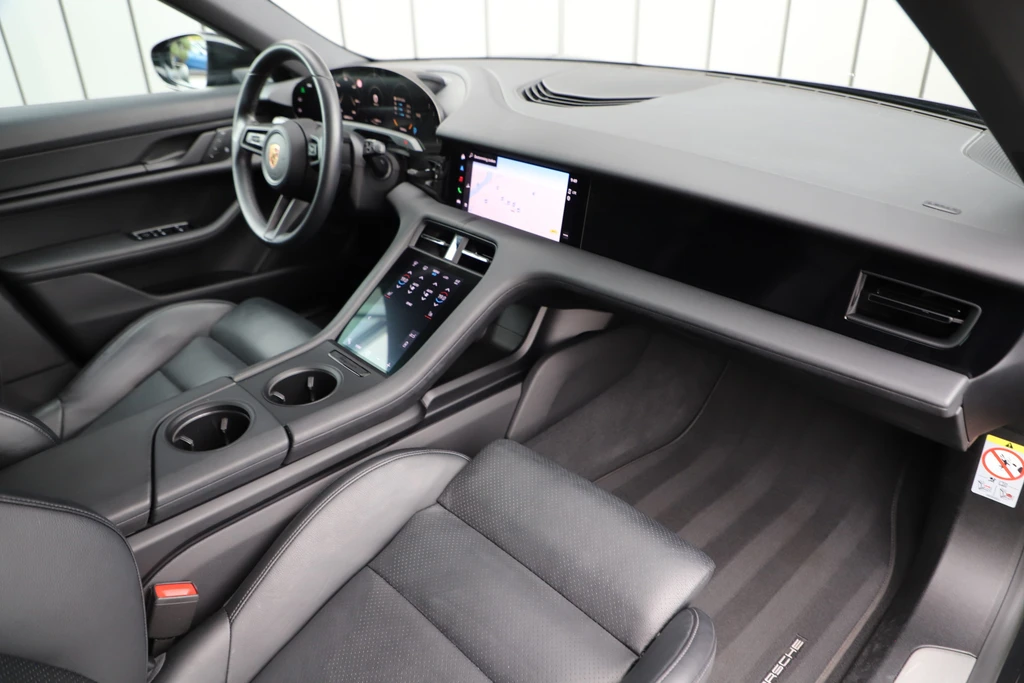 Porsche Taycan – foto 5