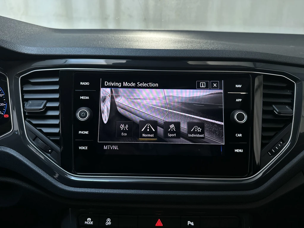Volkswagen T-Roc – foto 22