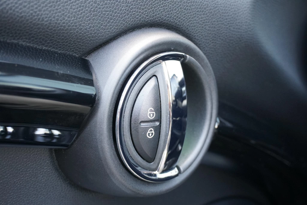 MINI Cooper Cabrio – foto 23