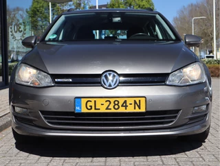 Volkswagen Golf – thumbnail 8