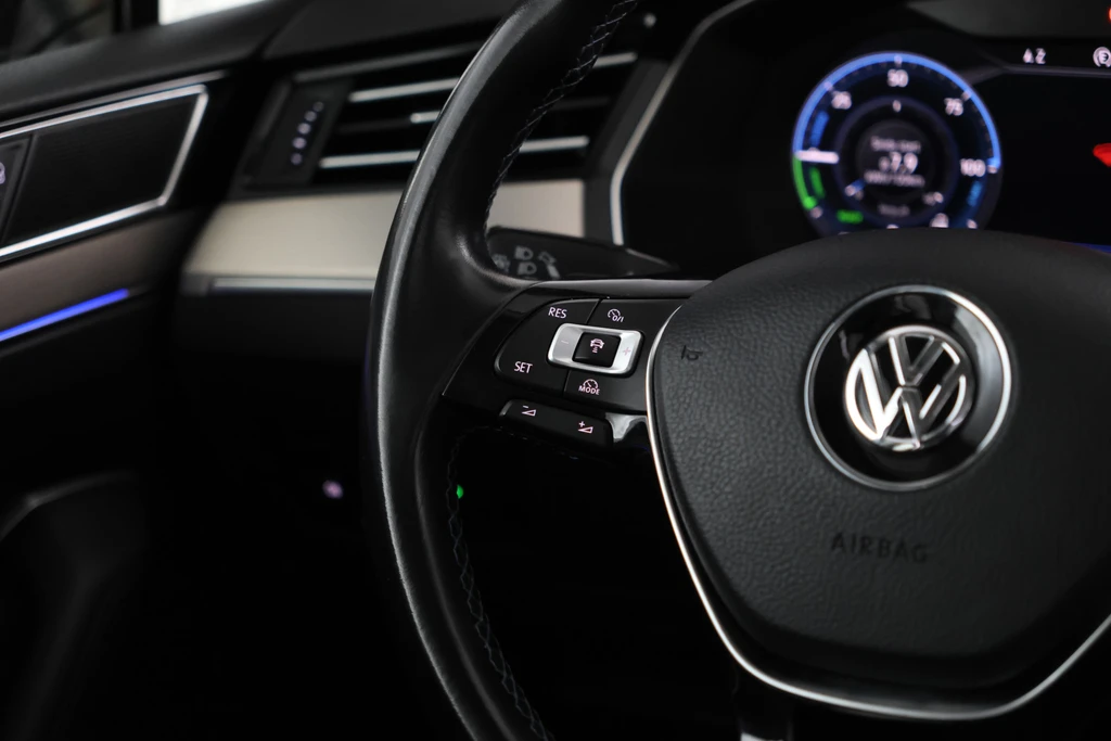 Volkswagen Passat – foto 16
