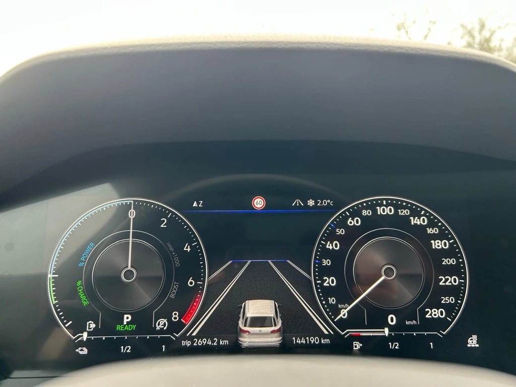 Volkswagen Touareg – foto 16