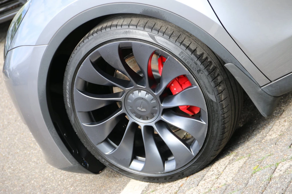 Tesla Model Y – foto 6
