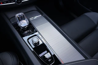 Volvo XC60 – thumbnail 24