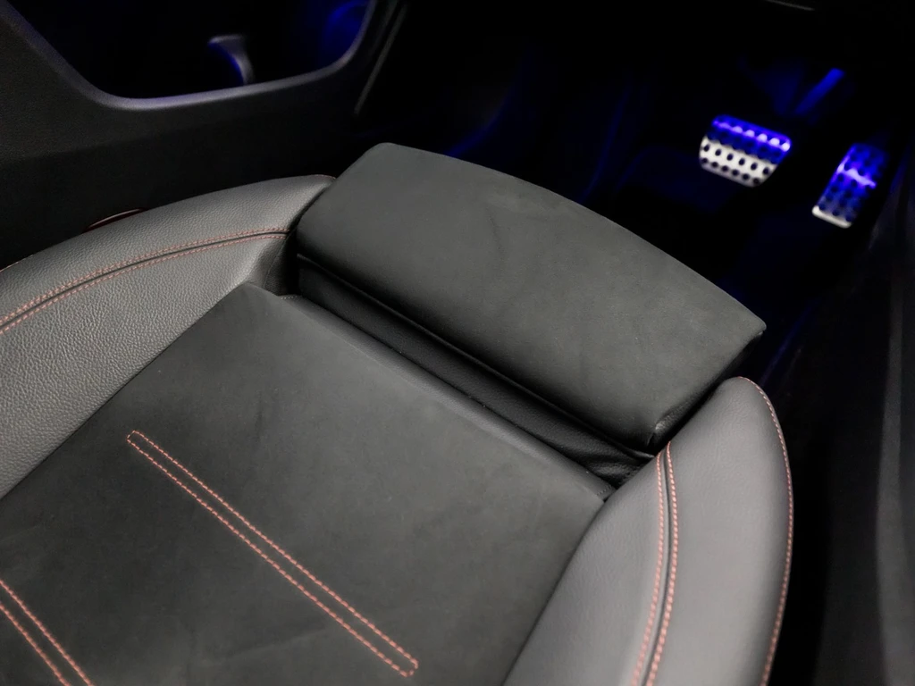 Mercedes-Benz CLA – foto 32