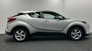 Toyota C-HR – thumbnail 6