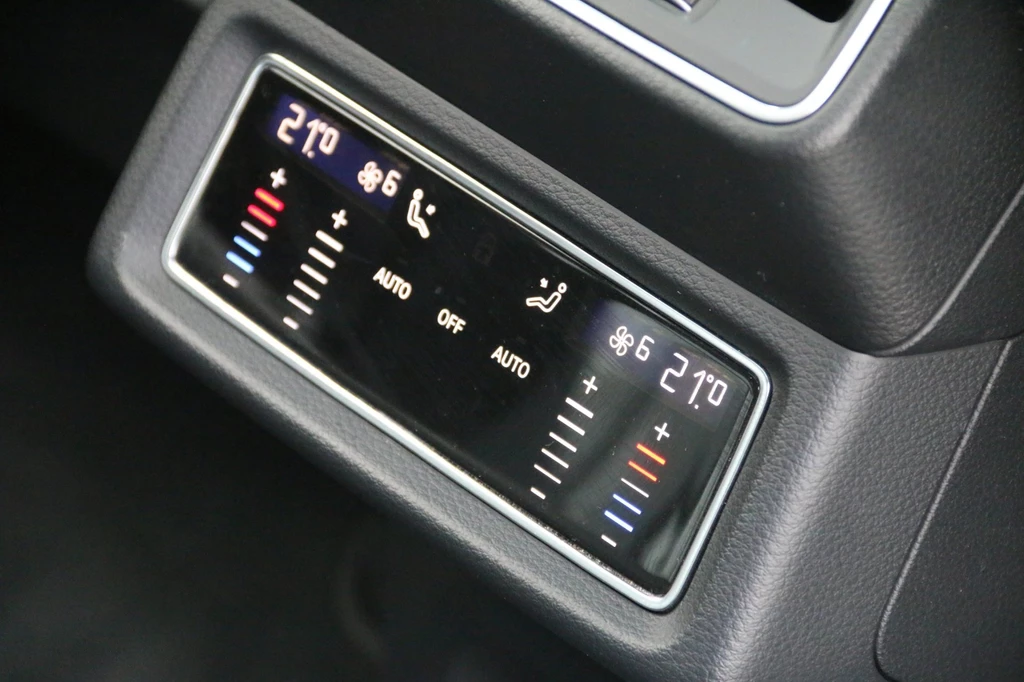 Audi e-tron – foto 15