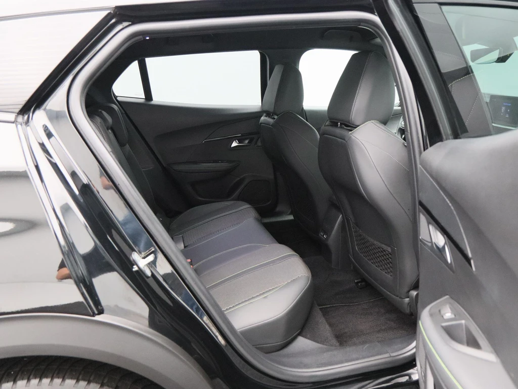 Peugeot e-2008 – foto 34