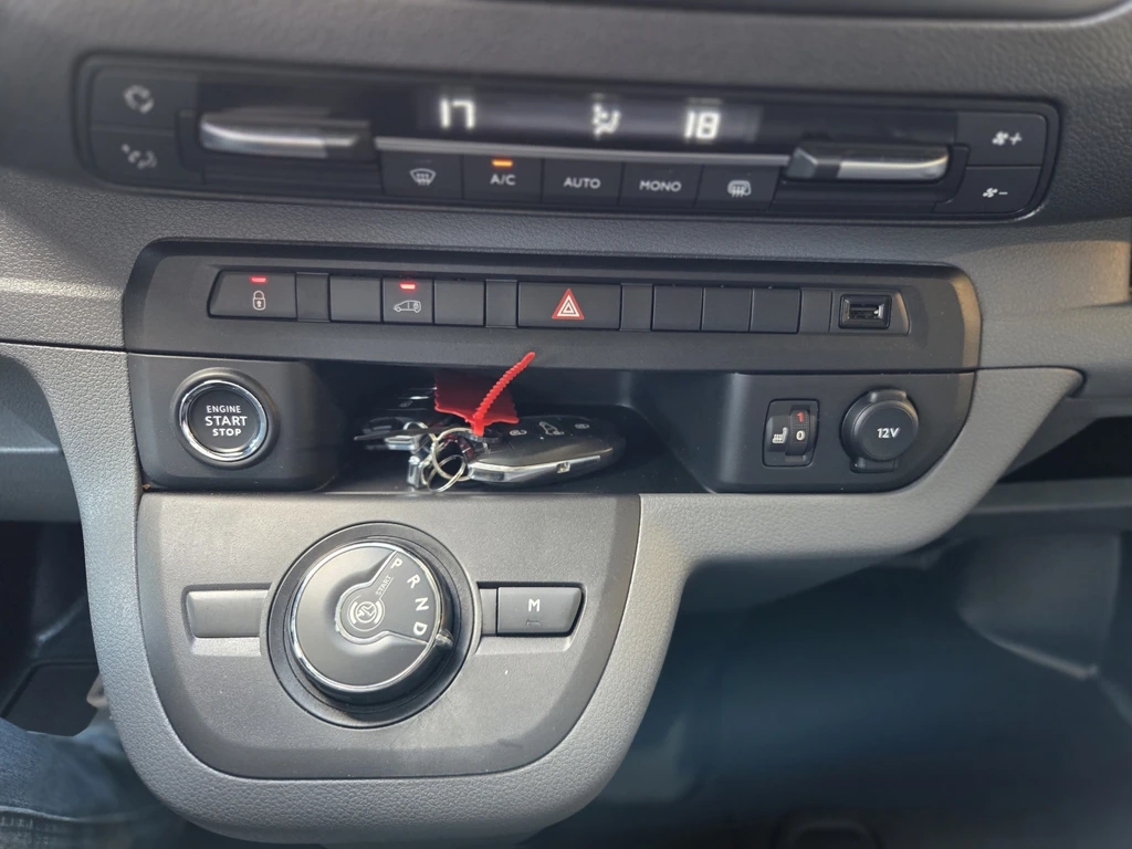 Opel Vivaro – foto 32