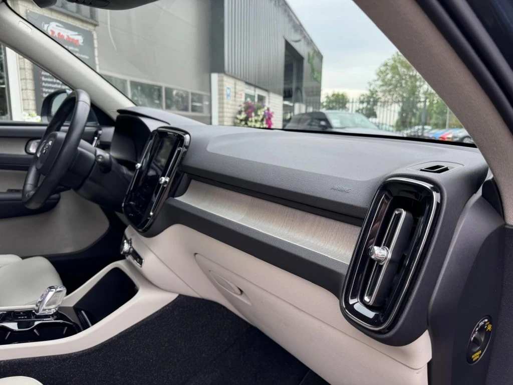 Volvo XC40 – foto 18