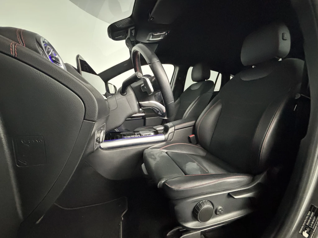Mercedes-Benz EQA – foto 11