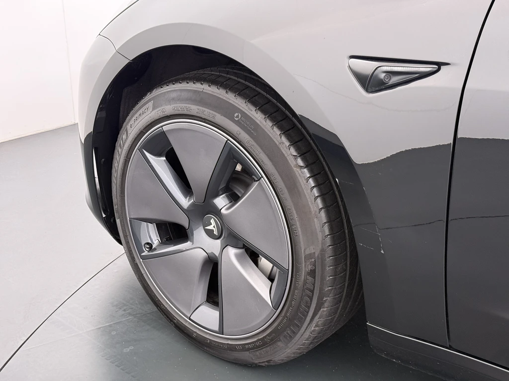 Tesla Model 3 – foto 21