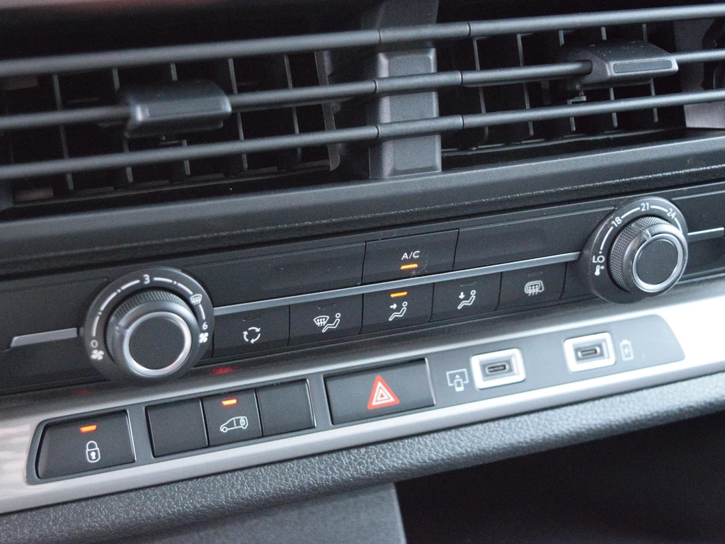 Opel Vivaro-e – foto 15