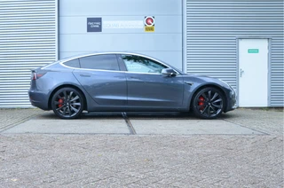 Tesla Model 3 – thumbnail 4