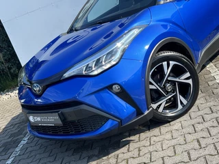 Toyota C-HR – thumbnail 2