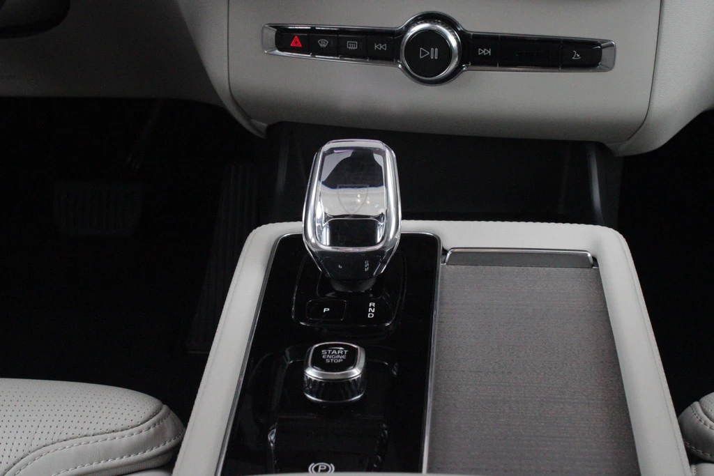 Volvo XC90 – foto 20