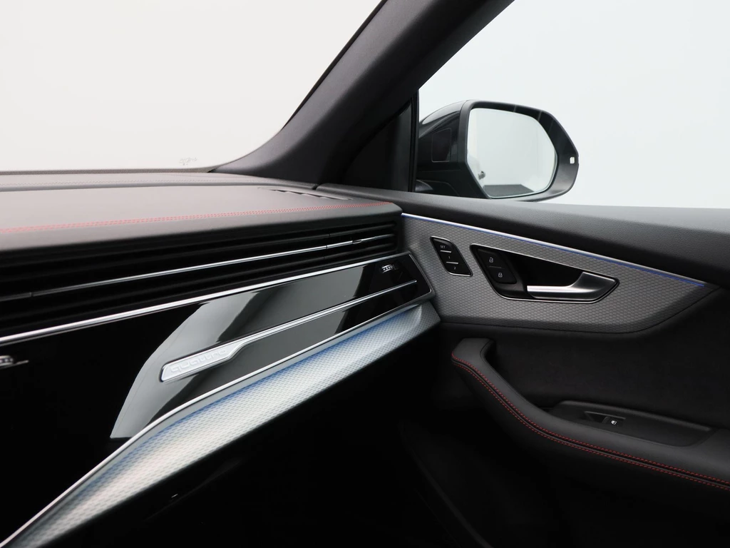 Audi Q8 – foto 43
