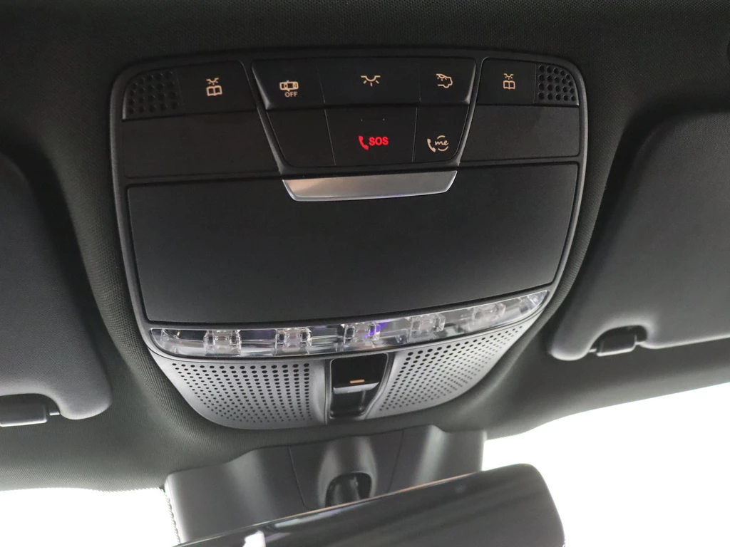 Mercedes-Benz EQC – foto 24