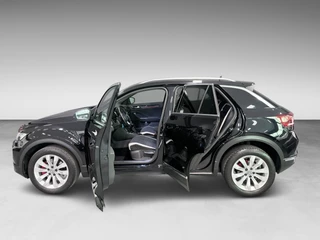 Volkswagen T-Roc – thumbnail 3