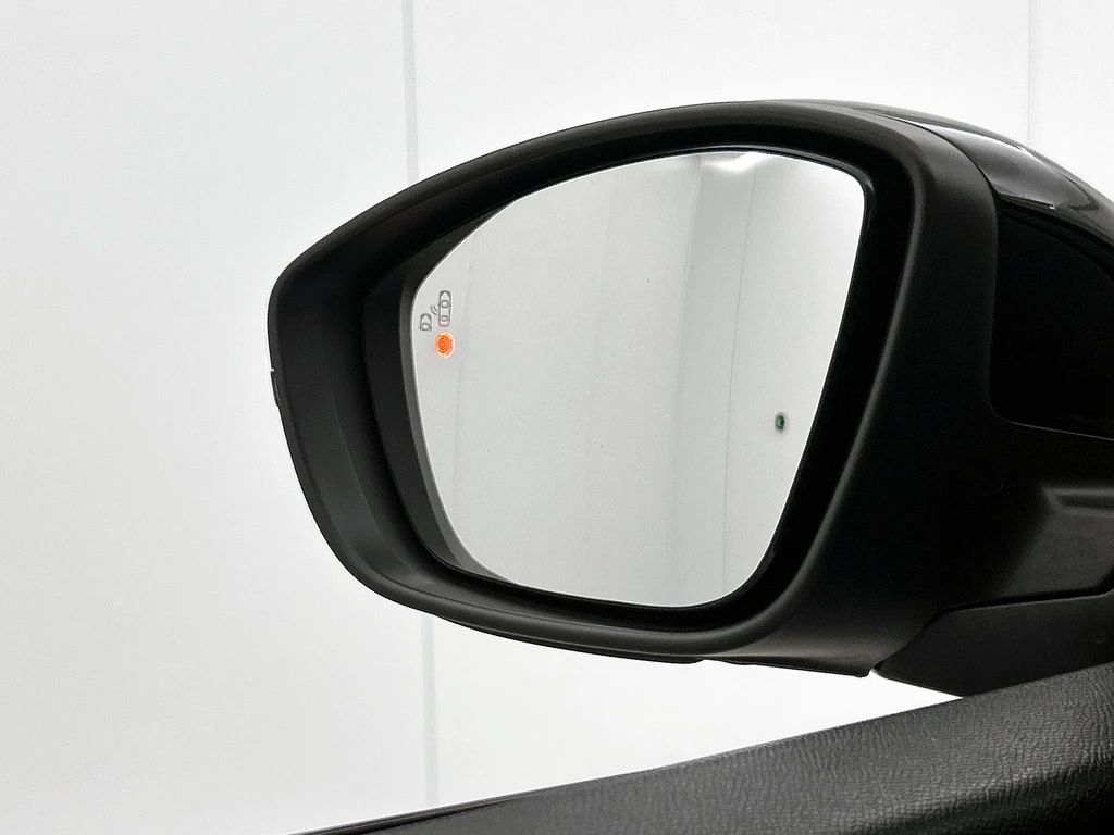 Peugeot 208 – foto 24