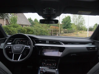 Audi e-tron – thumbnail 18