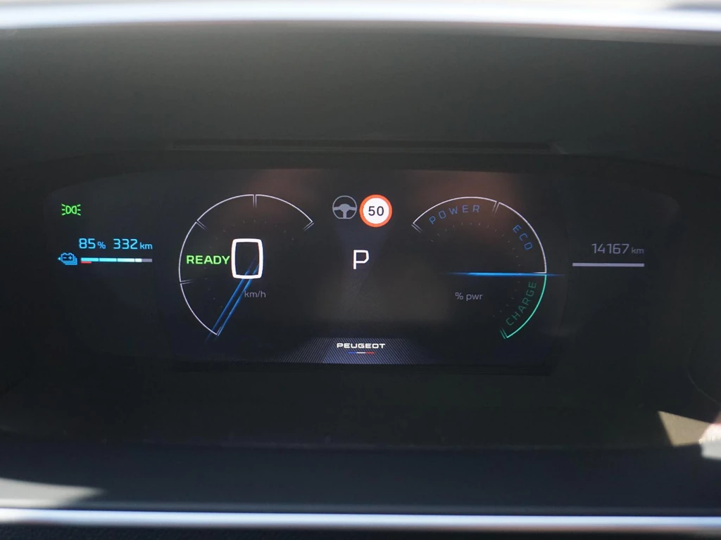 Peugeot e-2008 – foto 19