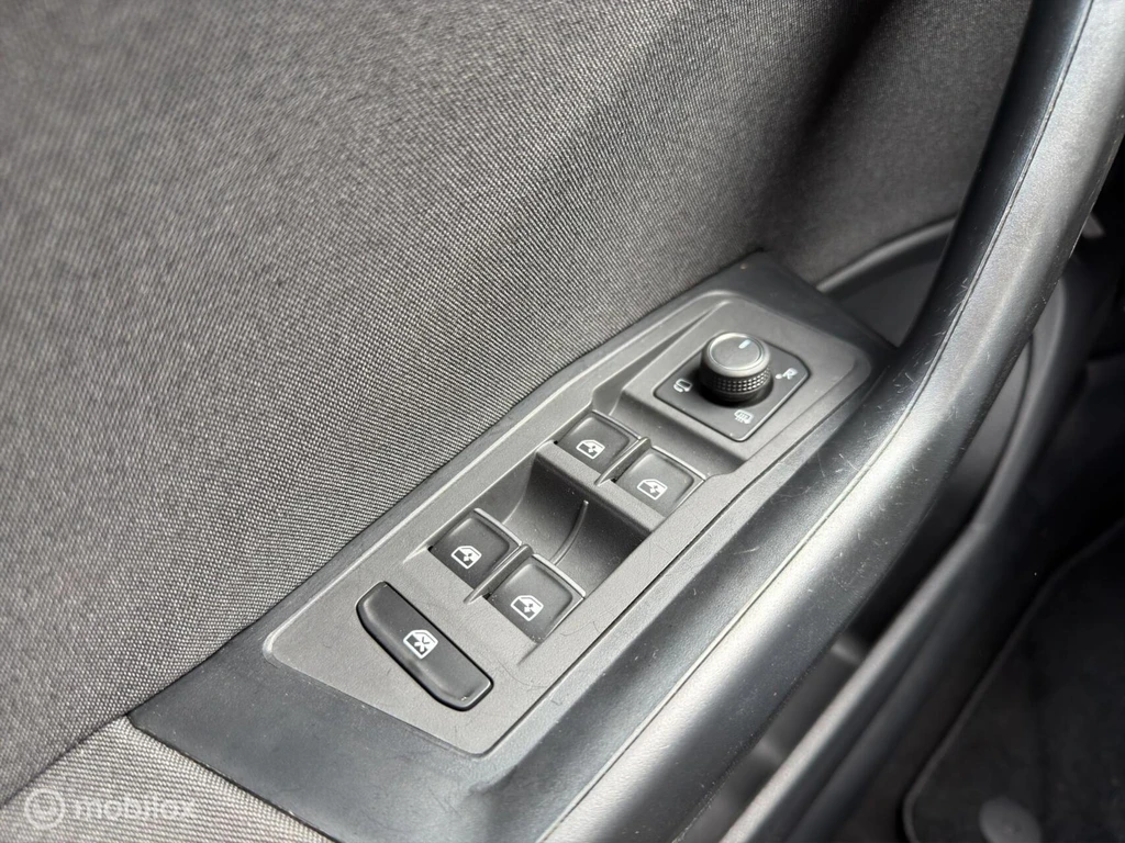 Volkswagen T-Roc – foto 27