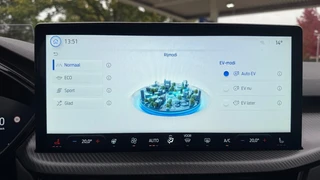 Ford Kuga – thumbnail 27