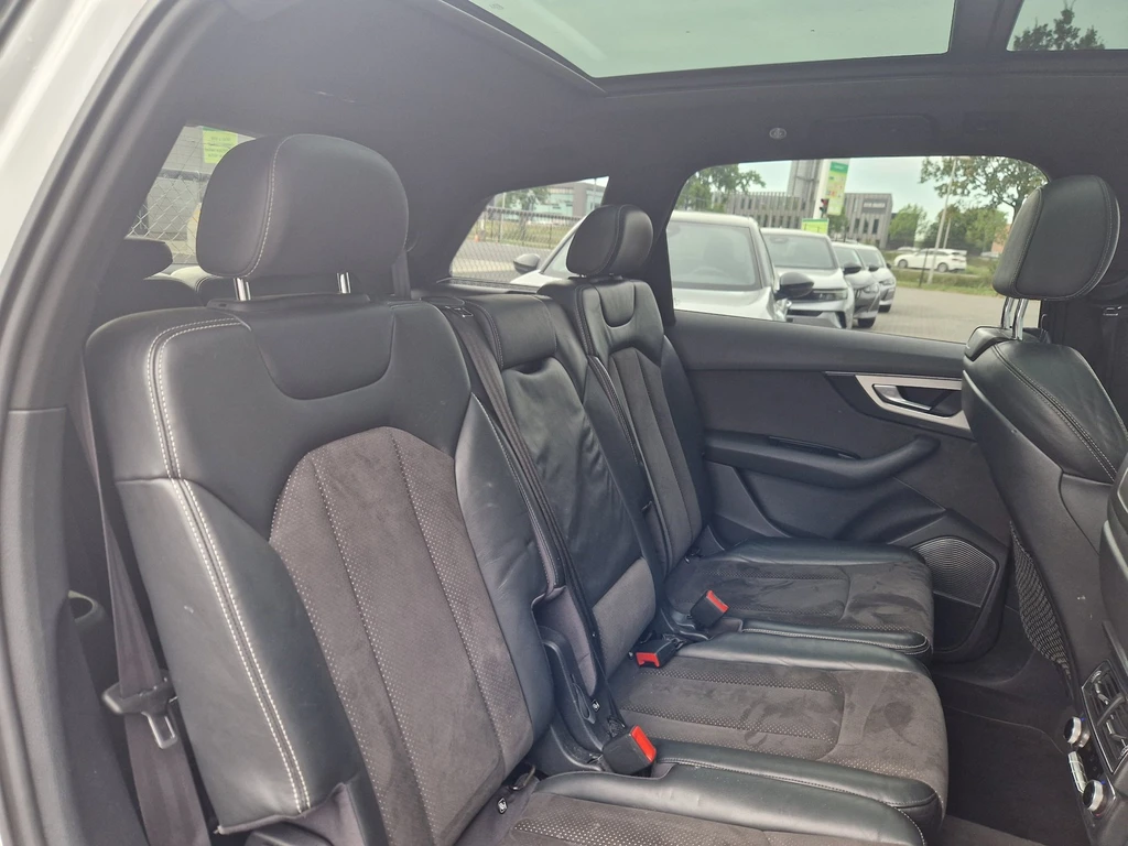 Audi Q7 – foto 17