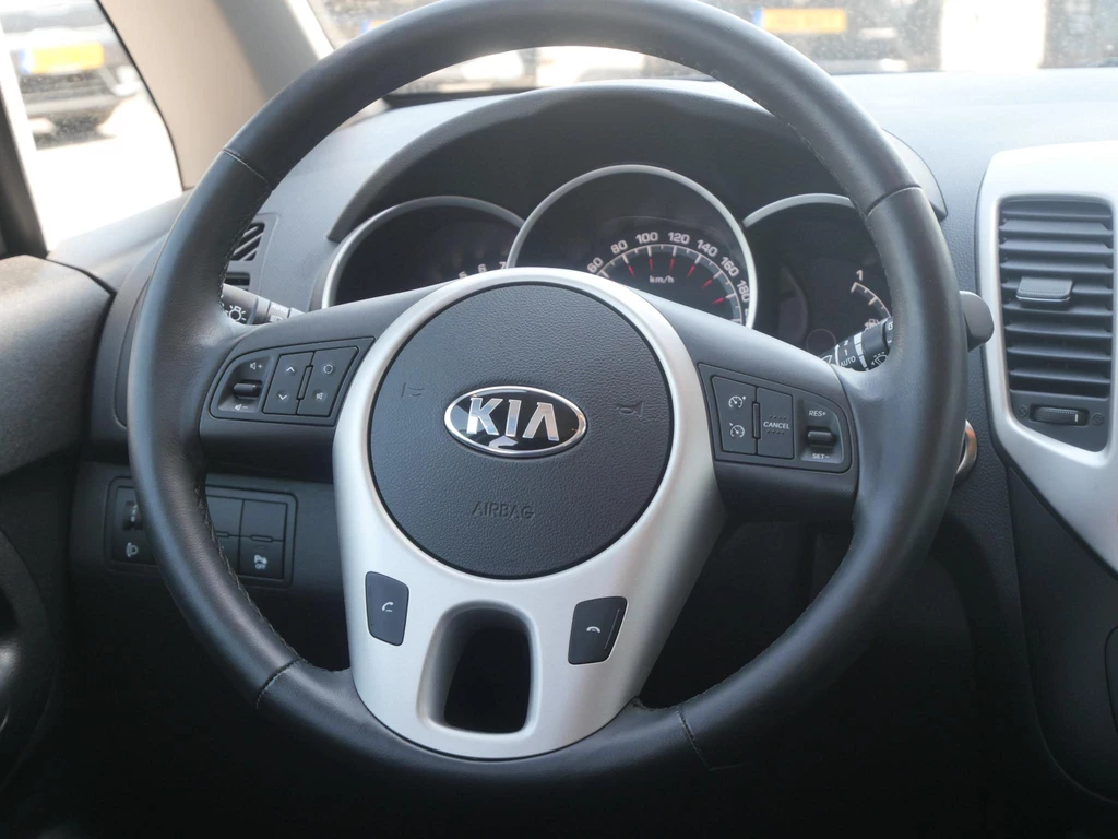 Kia Venga – foto 12