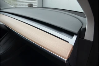 Tesla Model 3 – thumbnail 29