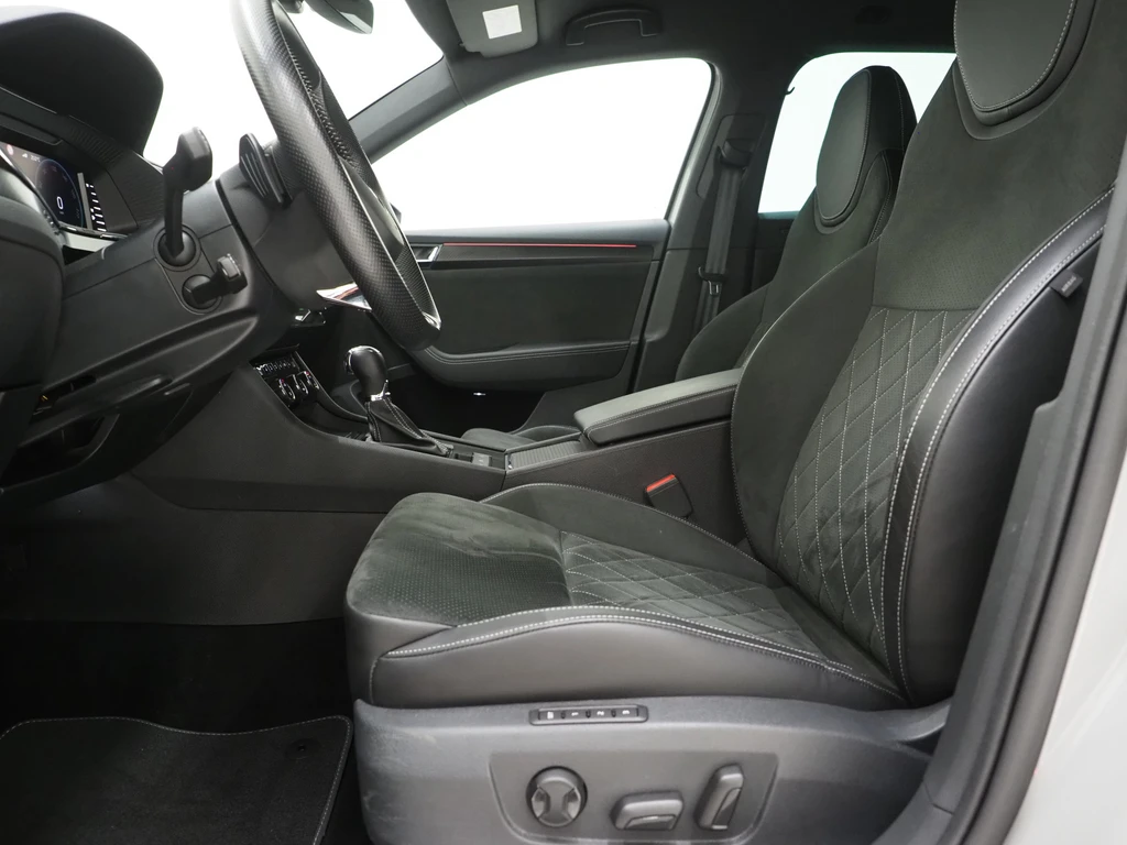 Škoda Superb – foto 16