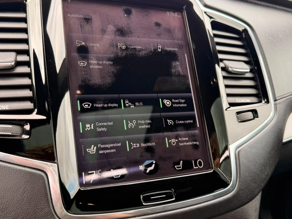 Volvo XC90 – foto 12
