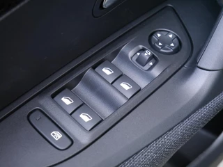 Peugeot 2008 – thumbnail 16