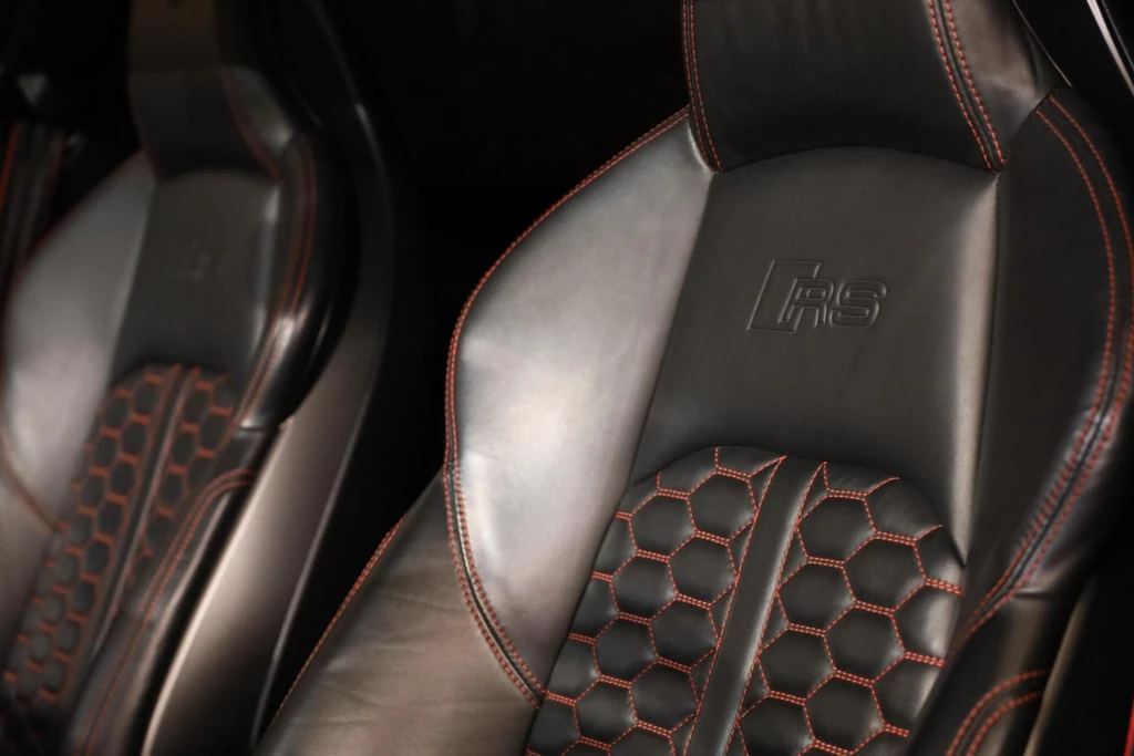 Audi RS4 – foto 37
