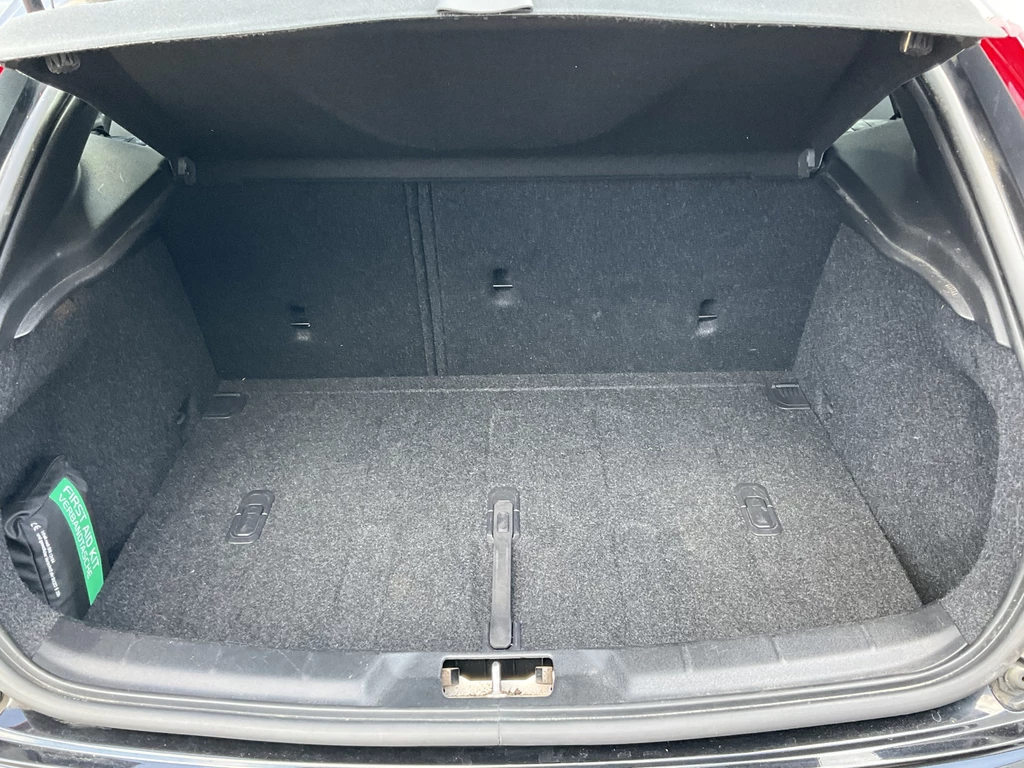 Volvo V40 – foto 12