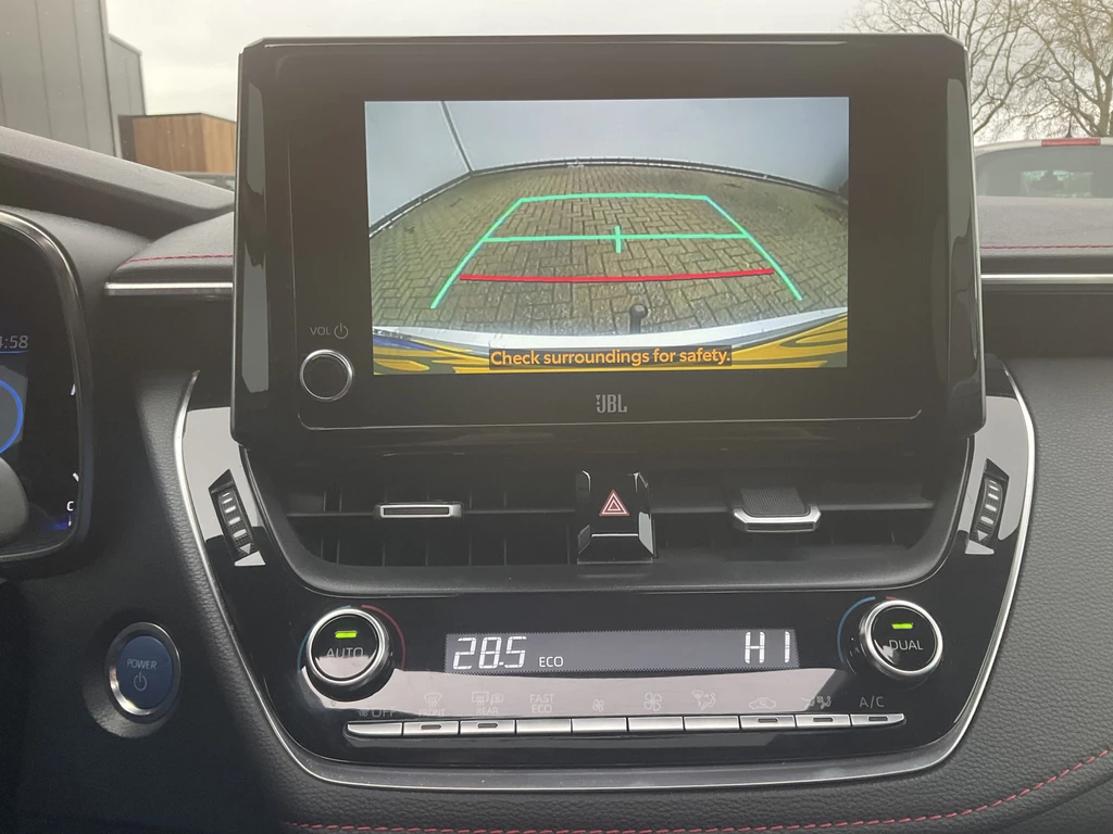 Toyota Corolla Touring Sports – foto 13