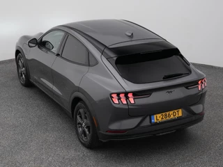 Ford Mustang Mach-E – thumbnail 6