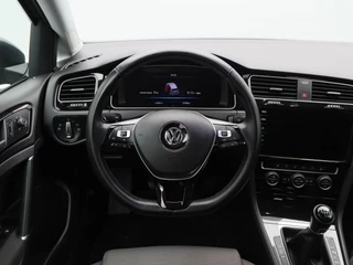 Volkswagen Golf – thumbnail 32