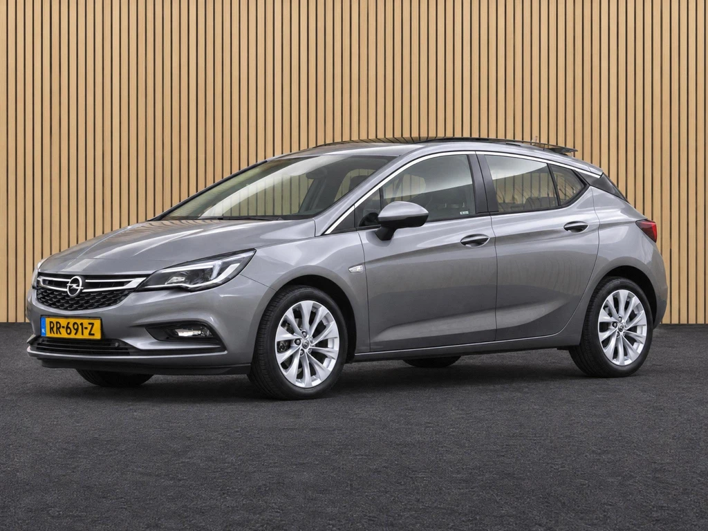 Opel Astra – foto 1