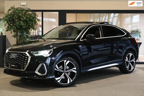 Audi Q3 Sportback 35 TFSI S-Line S-tronic 150PK Pano Navi Virtual Alcentara Led CAM Dab Pdc
