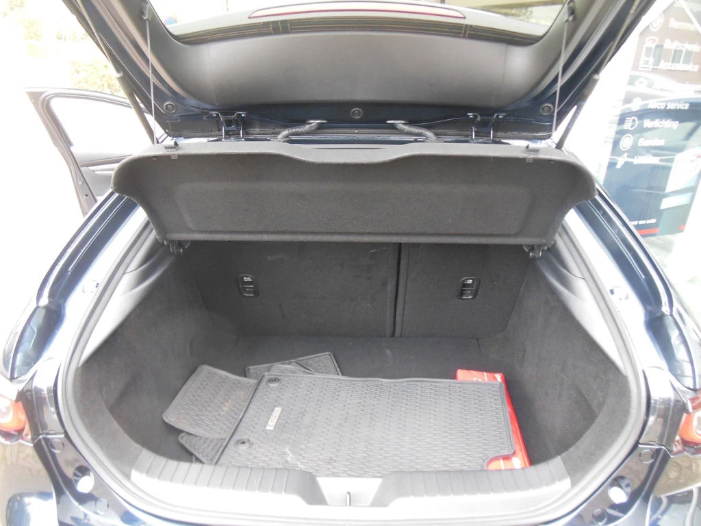 Mazda 3 – foto 13