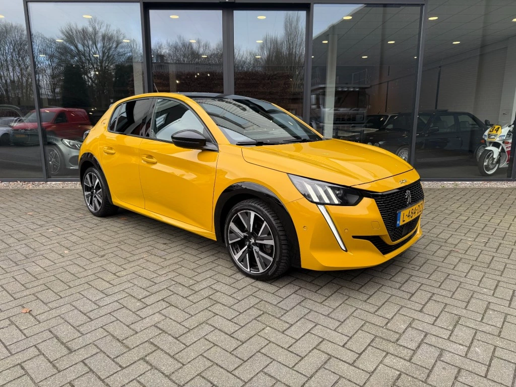 Peugeot 208 – foto 9