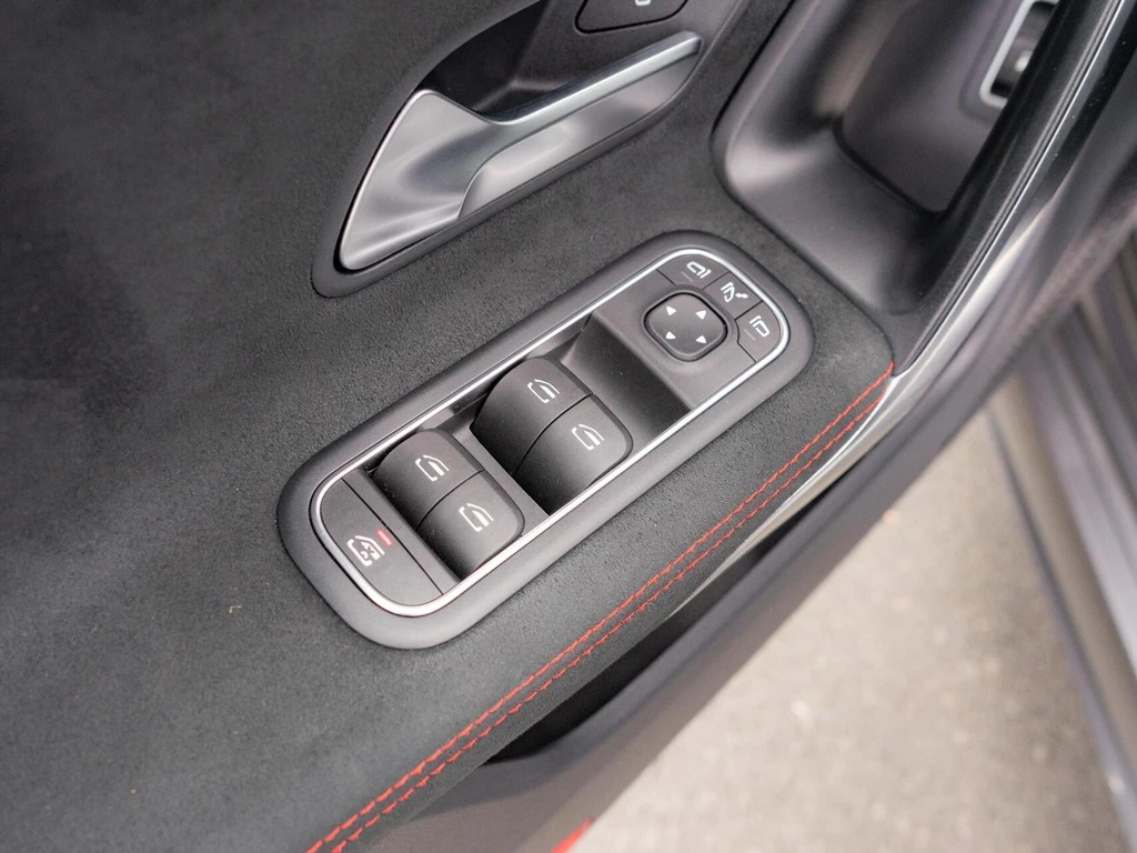 Mercedes-Benz CLA – foto 32